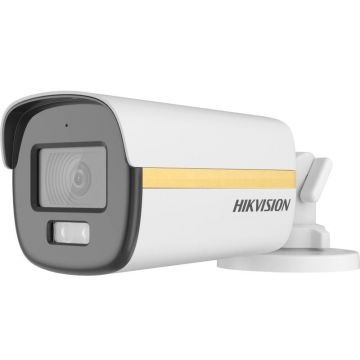 Camera de supraveghere Bullet 2MP Hikvision DS-2CE12DF3T-LSE(2.8MM), lentila fixa: 2.8mm, iluminare min.: 0.0005 Lux @ (F1.0, AGC ON), 0 Lux cu lumin alba: 40m, IR: 40m, iesire: TVI, microfon incorporat, alimentare: 12 VDC±25%/PoC.at, Max. 5.1 W,